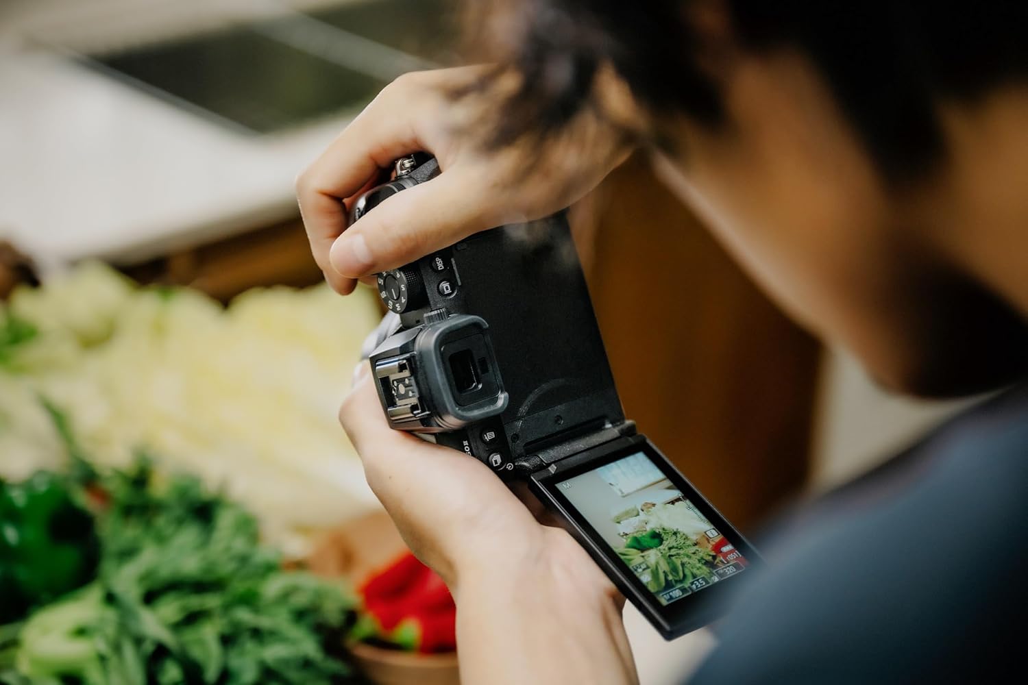 Nikon Hybride KIT Z 50II + Z DX 16-50mm VR + Z DX 50-250mm VR, capteur APS-C 20,9 MP, vidéo 4K jusqu'à 30 i/s, écran Tactile et orientable, viseur Lumineux – Image 5